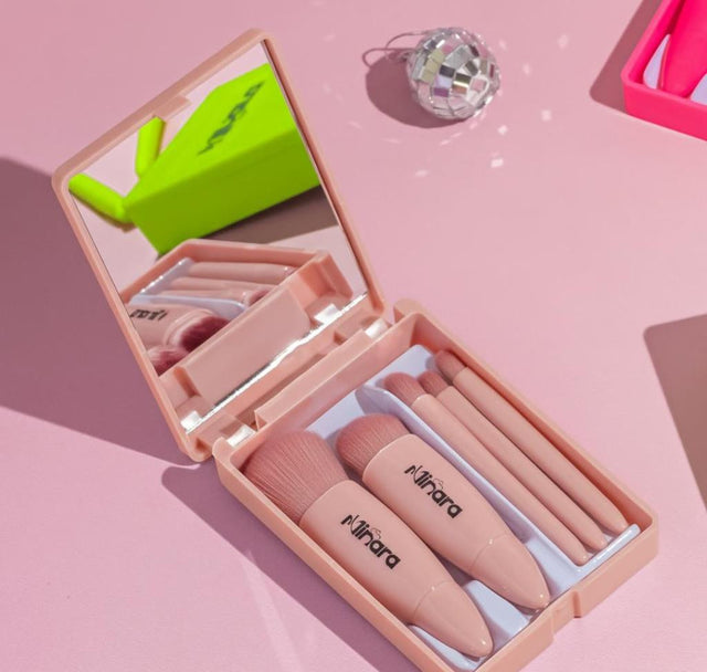 5-Piece Makeup Brush Set with Mirror