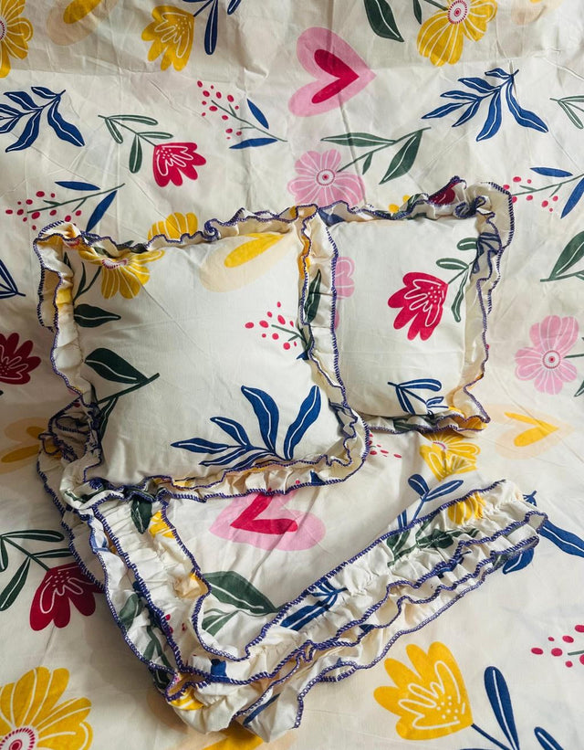 Frilled Bedsheet Set with 2 Pillow Covers and 2 Cushions