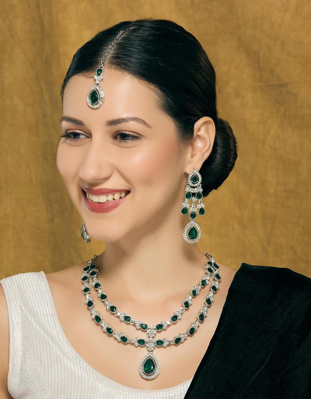 Green Stone 2-Layer Necklace Set with Earrings