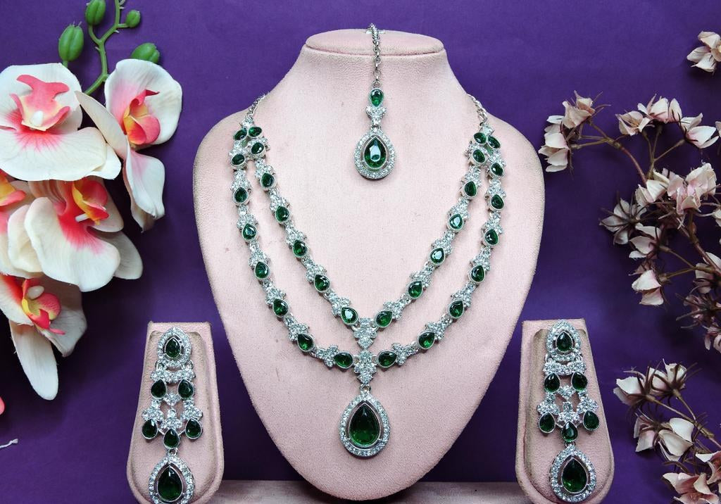 Green Stone 2-Layer Necklace Set with Earrings
